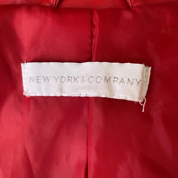 SOLD - Picture 4 of 6